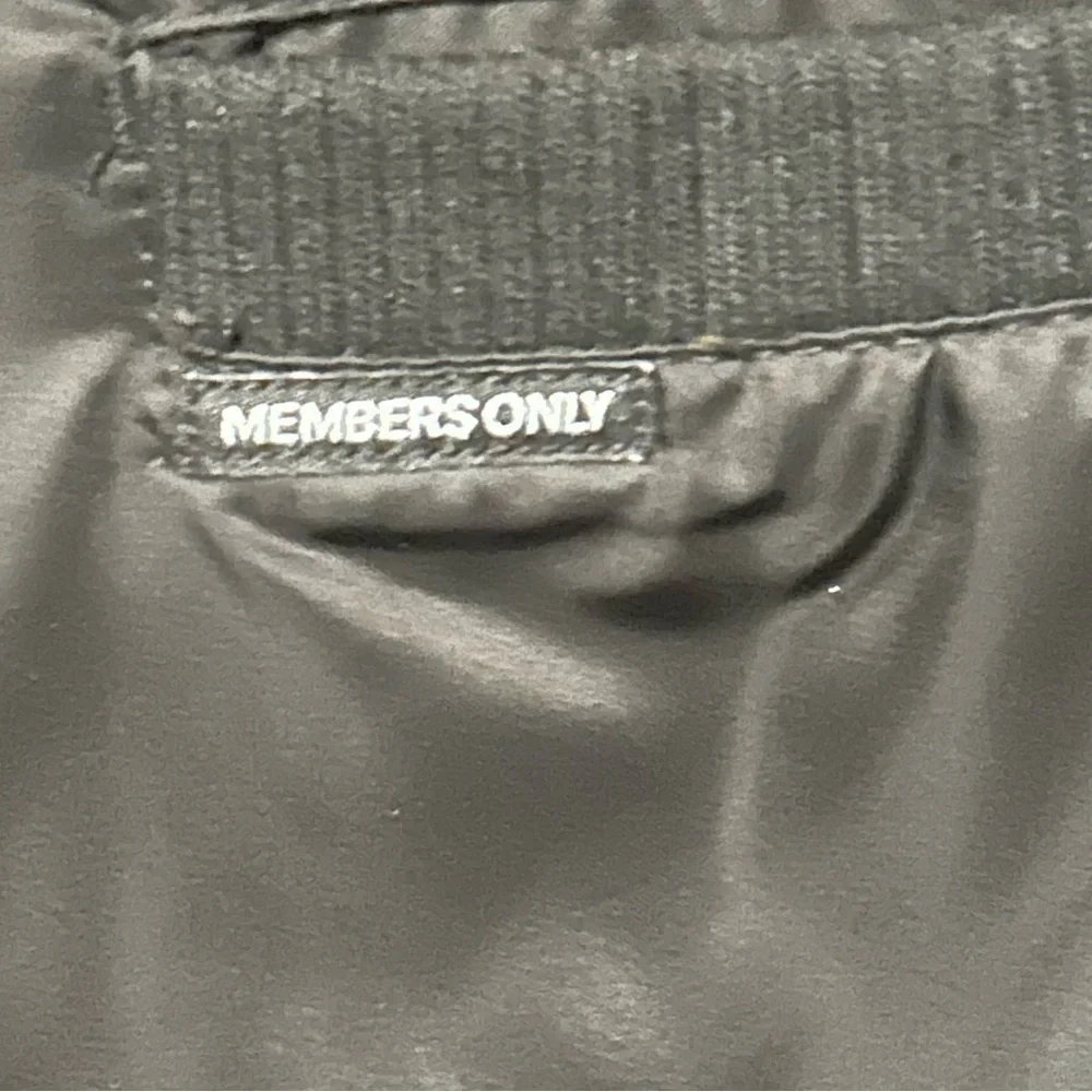 Members Only black members